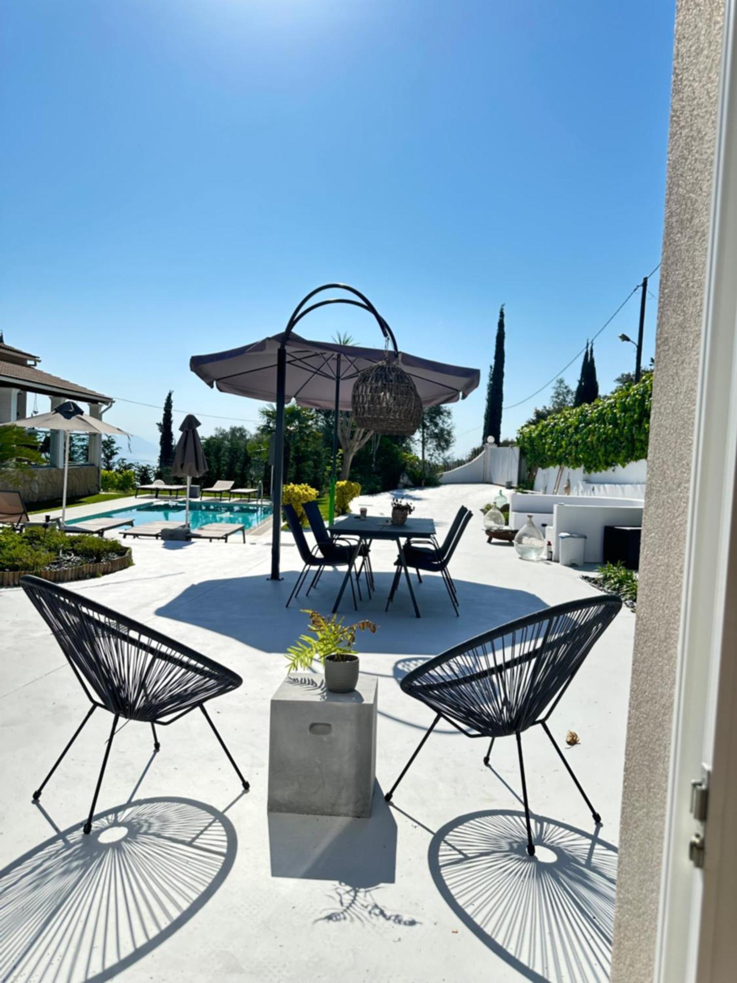 Grande Terra Villas With Swimming Pool Spartylas Esterno foto